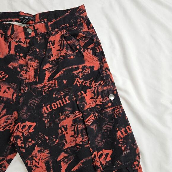 Streetwear Society Joggers Womens L Cargo Pants Love Graphic Graffiti Y2K Skater - Picture 3 of 12